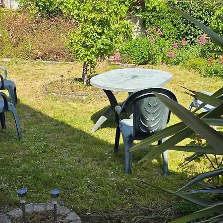 Six Bed With Two Parking Space And Garden Сasa de vacaciones