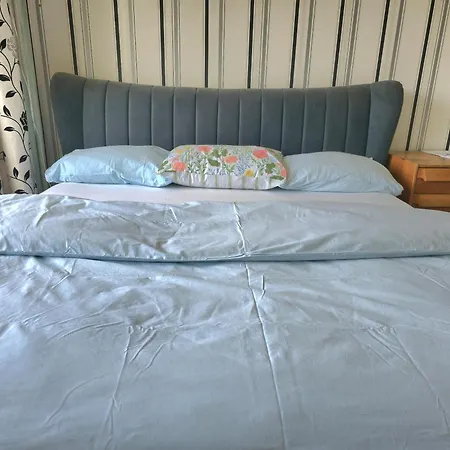 Сasa de vacaciones Six Bed With Two Parking Space And Garden Bristol